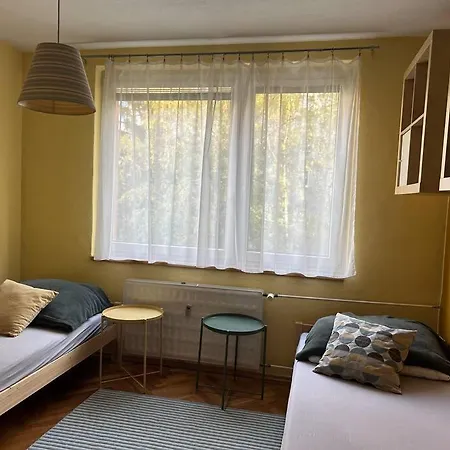 Apartman V Meste דירה *