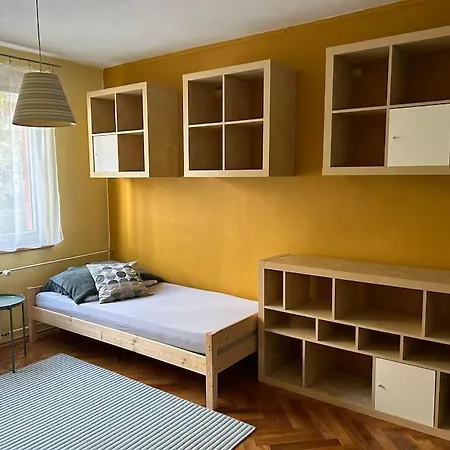 Apartman V Meste לביצה